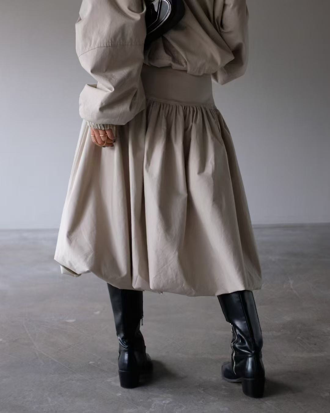 鬆緊腰簡約花苞中長款半身裙