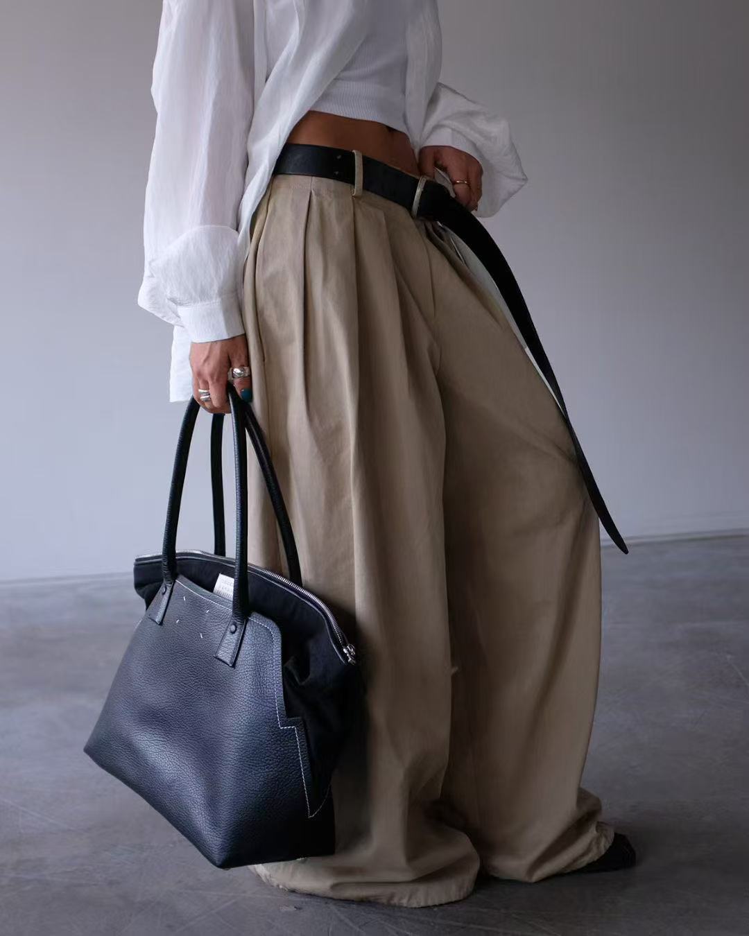 Pleated casual wide-leg trousers