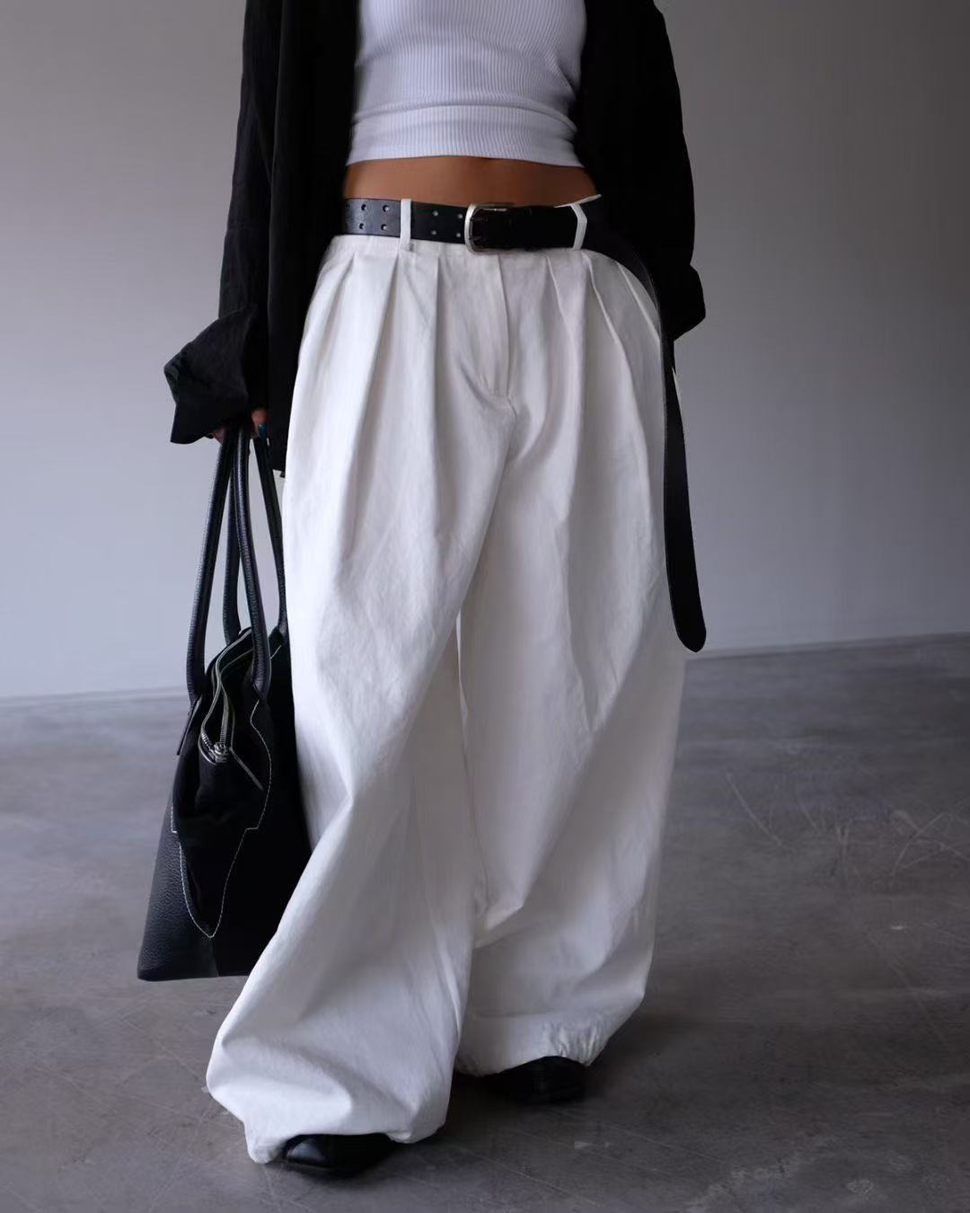 Pleated casual wide-leg trousers