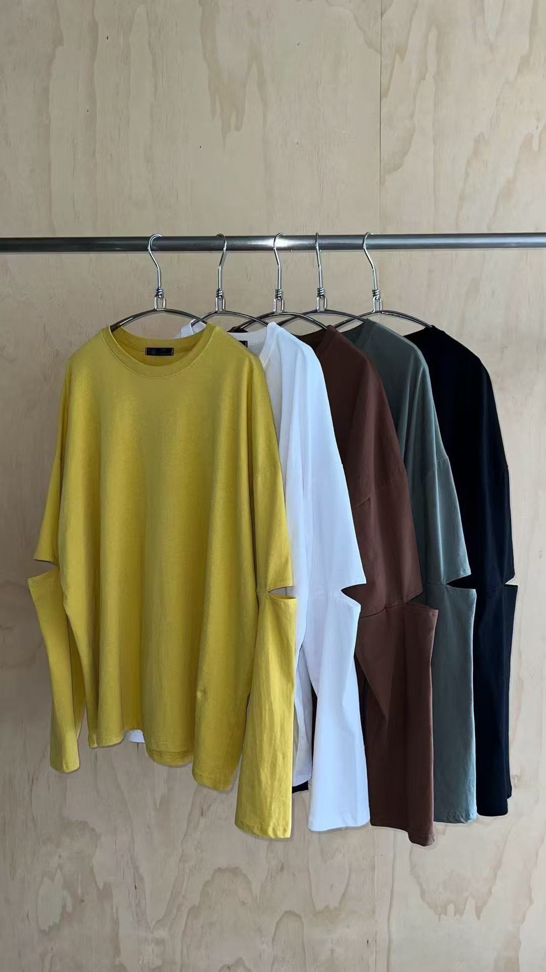 Design round neck versatile long sleeve T-shirt