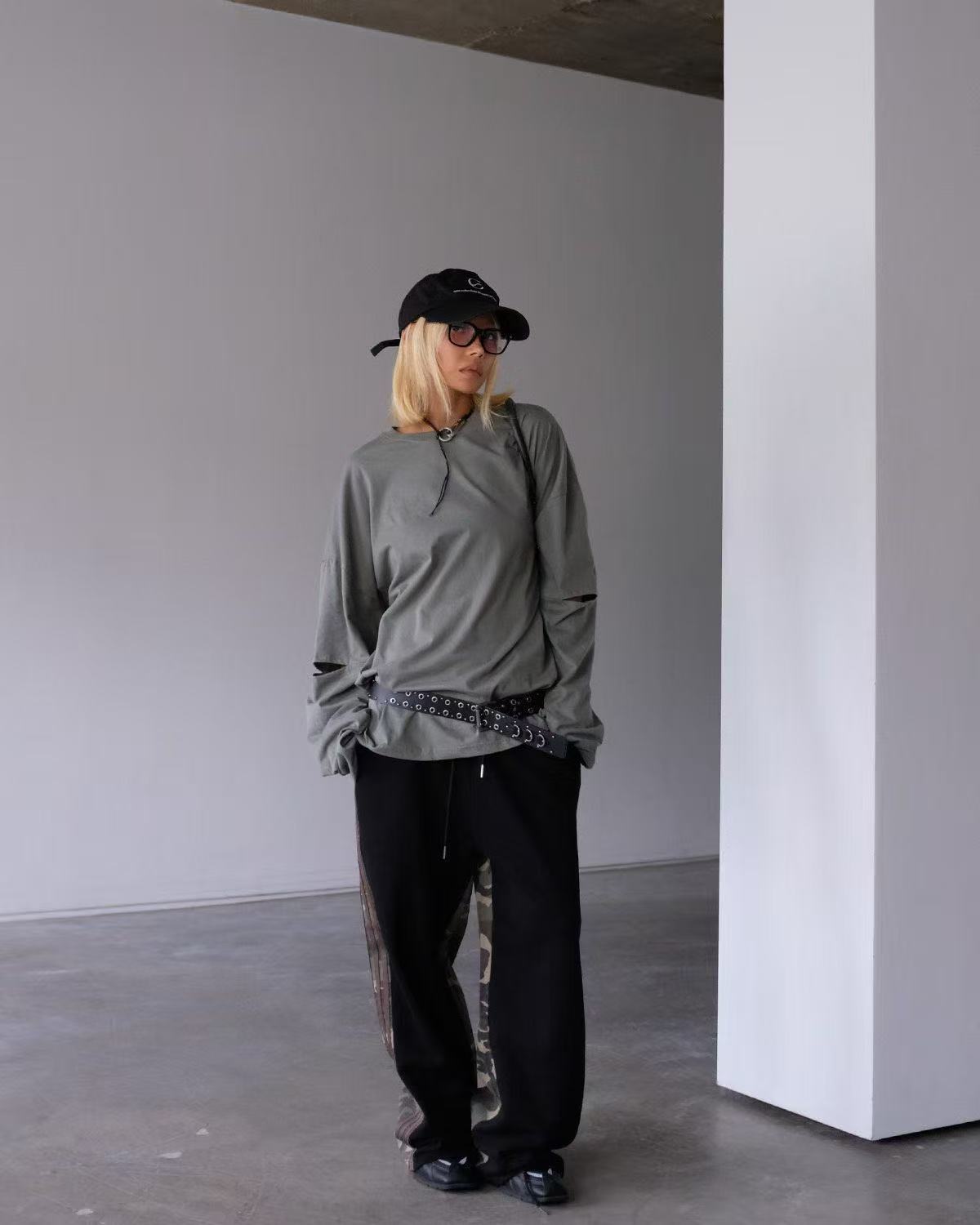 Design round neck versatile long sleeve T-shirt