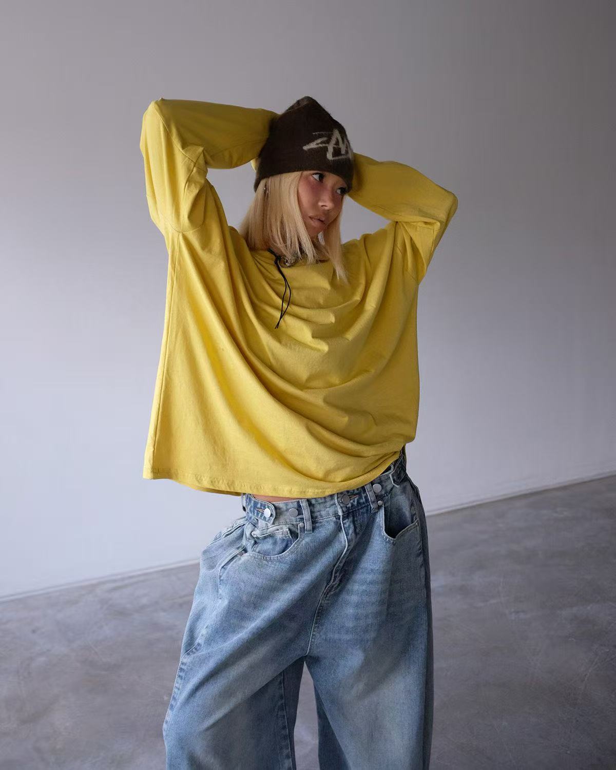 Design round neck versatile long sleeve T-shirt