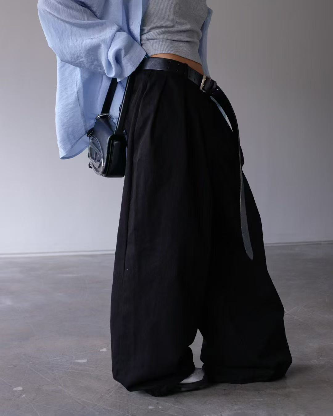 Pleated casual wide-leg trousers