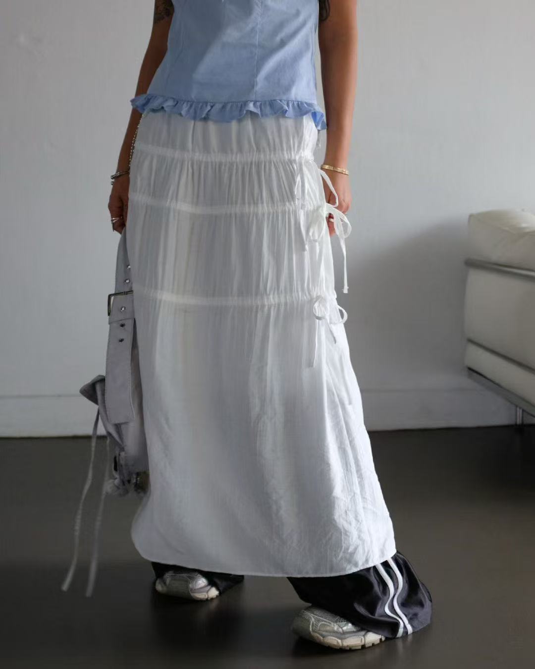 Elastic waist pleated cord skirt
