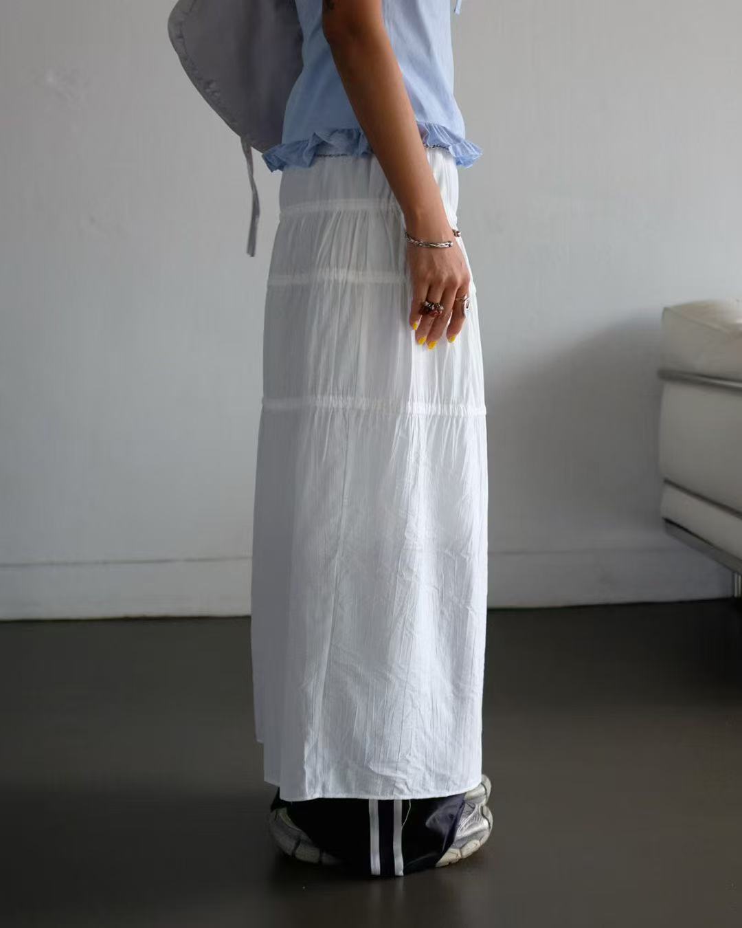 Elastic waist pleated cord skirt