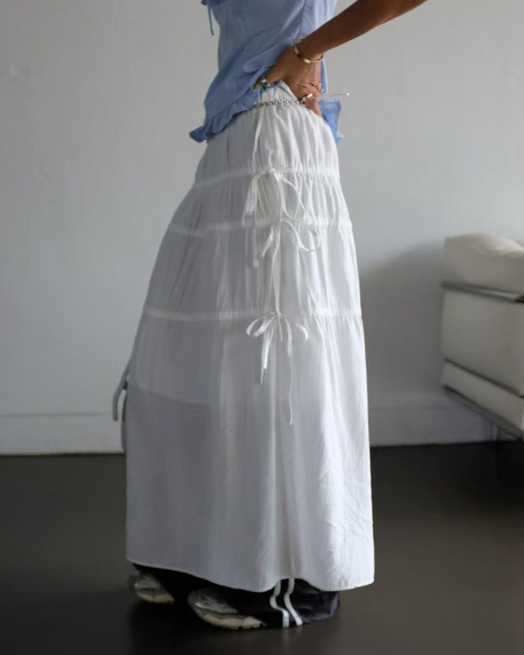 Elastic waist pleated cord skirt