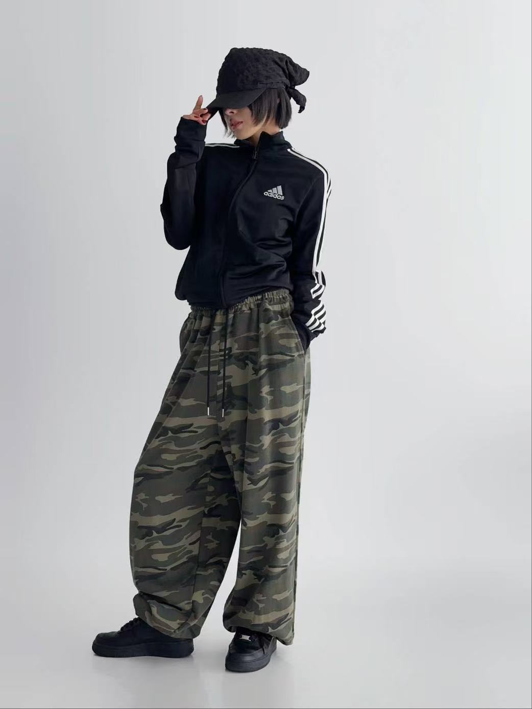 鬆緊腰抽繩寬鬆迷彩長褲