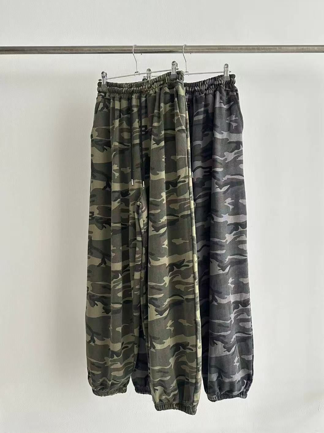 鬆緊腰抽繩寬鬆迷彩長褲
