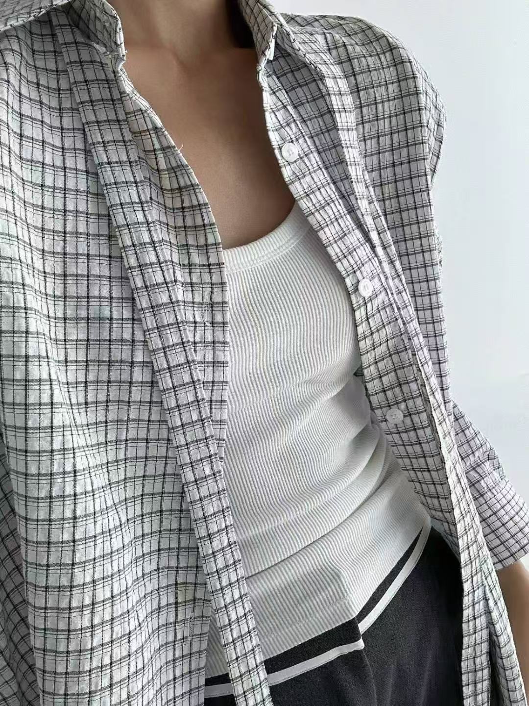 慵懶風百搭翻領撞色格紋襯衣