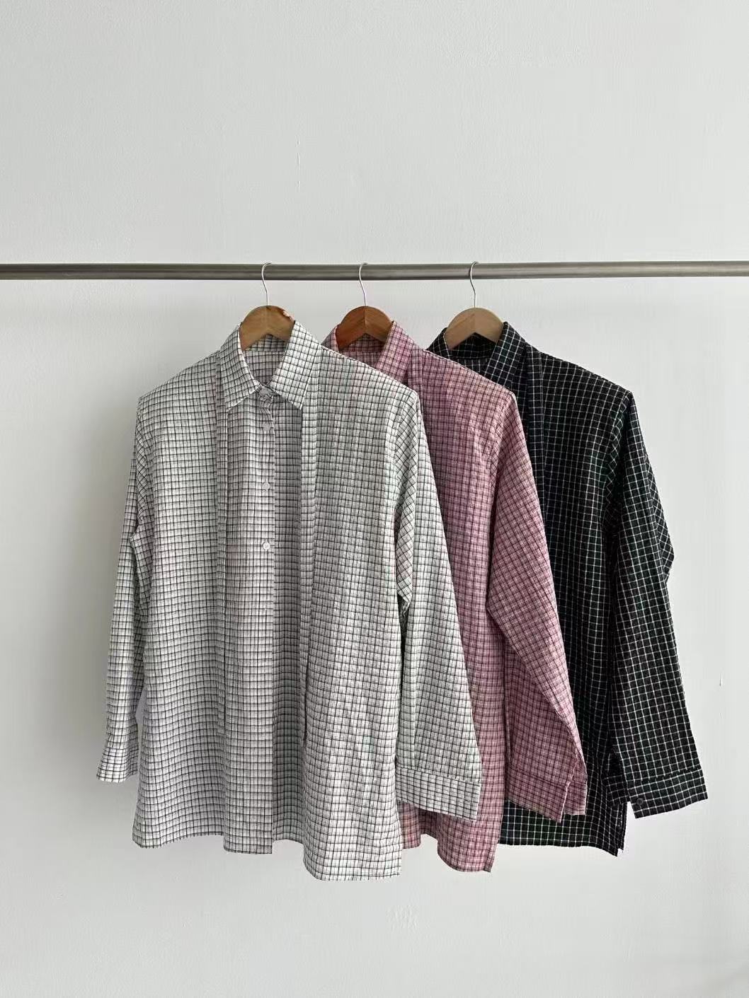 慵懶風百搭翻領撞色格紋襯衣