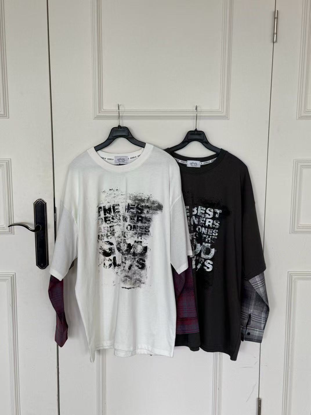 假兩件圓領字母格紋袖開襟衫T卹上衣