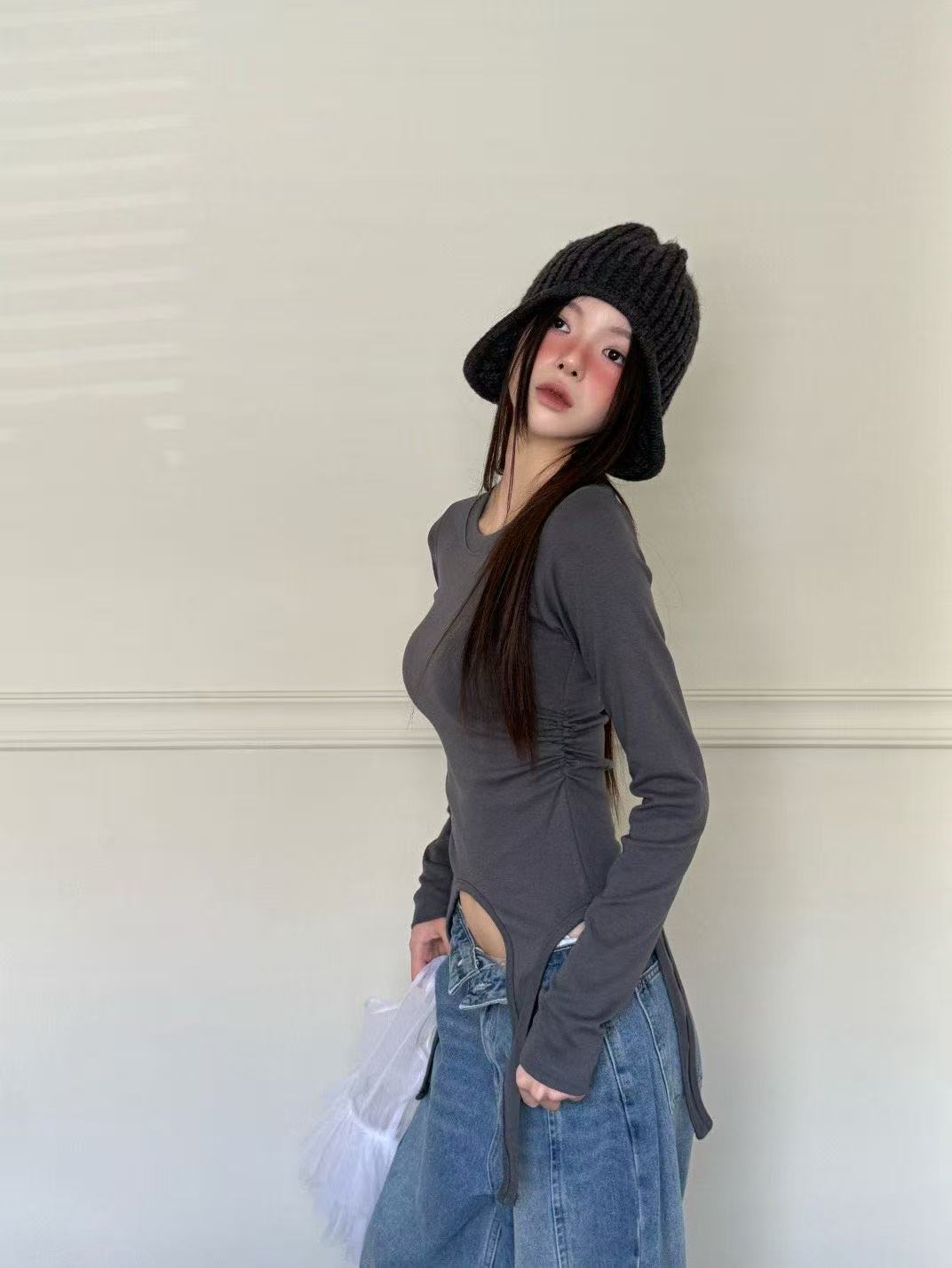 下擺掛帶純色圓領百搭顯瘦長袖T卹