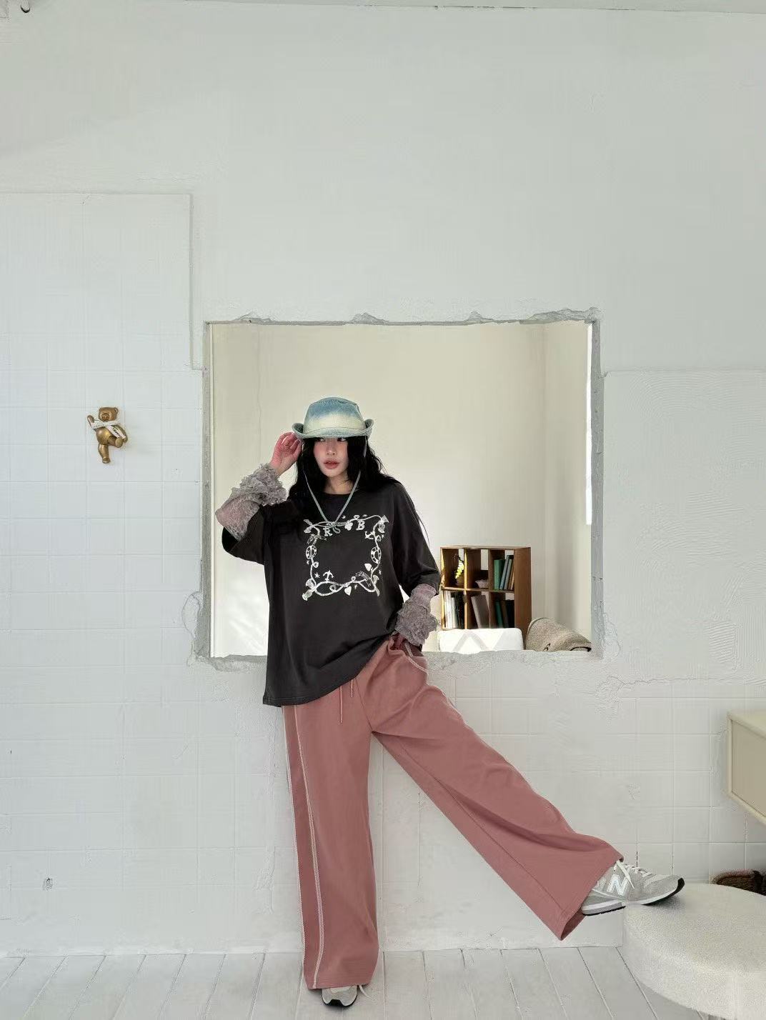 蕾絲花邊口袋休閒運動衛褲