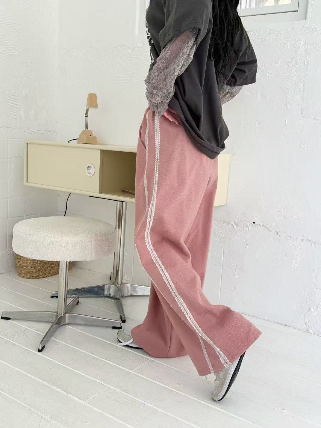 蕾絲花邊口袋休閒運動衛褲