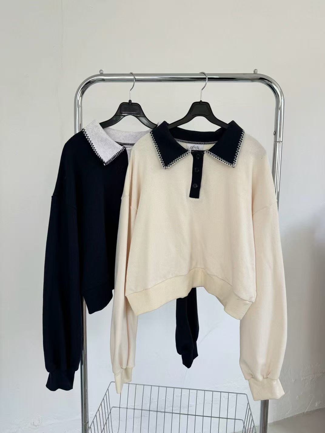 娃娃領慵懶風寬鬆上衣