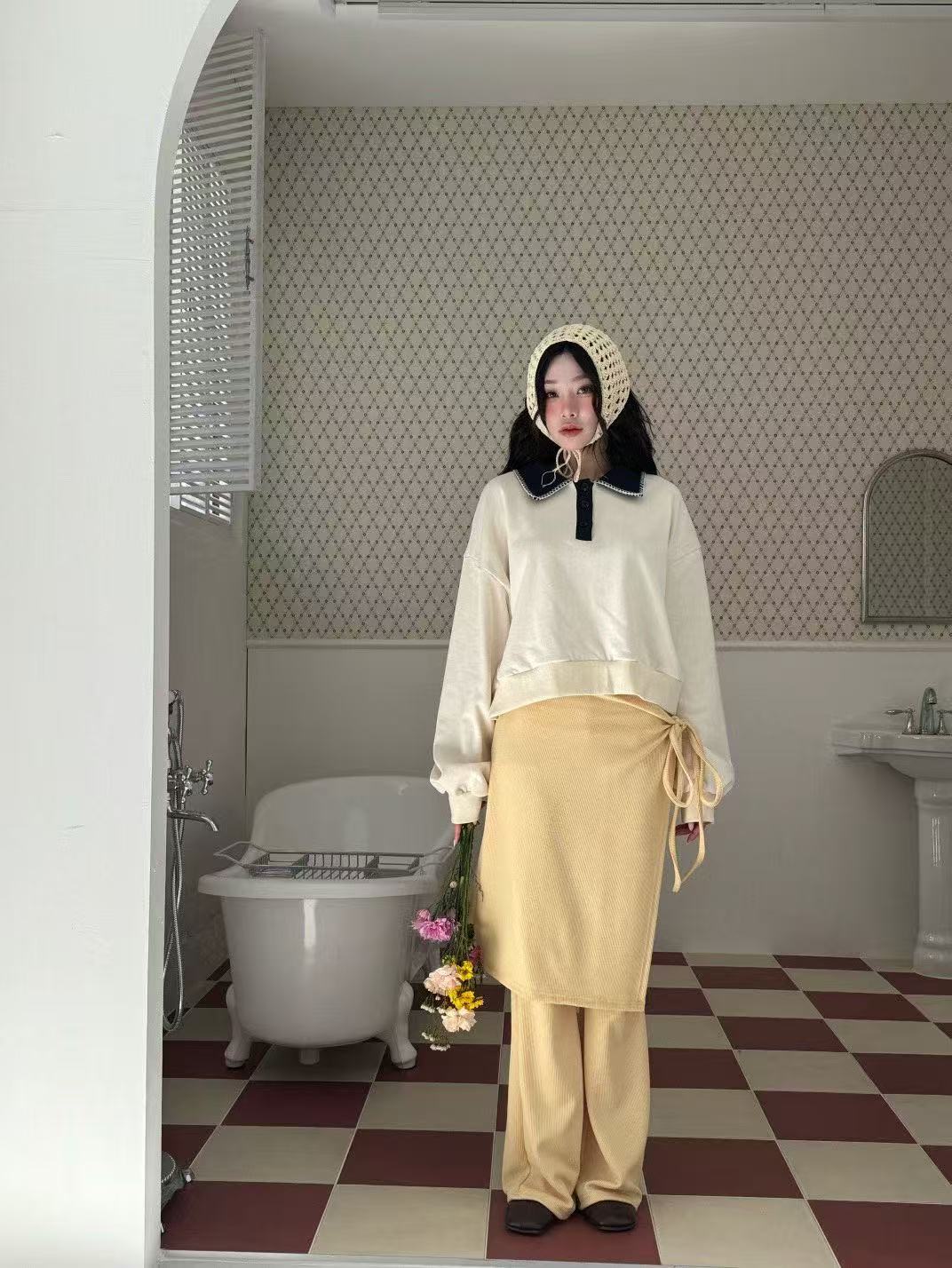 娃娃領慵懶風寬鬆上衣