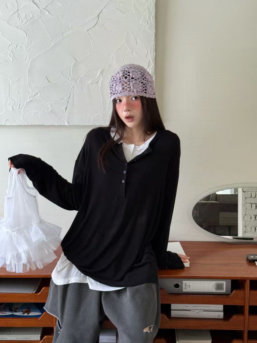 糖果色低領半扣落肩長袖T卹