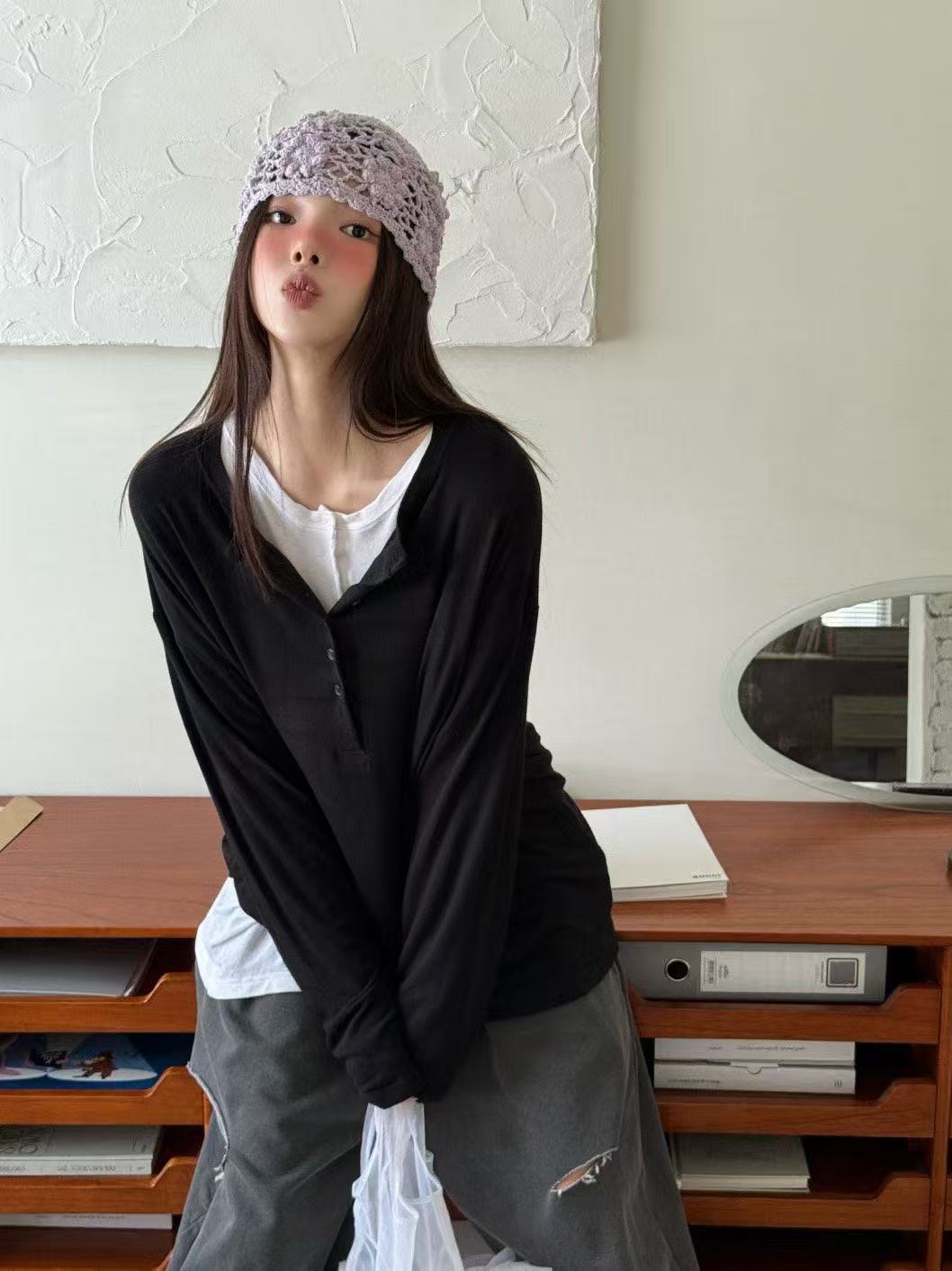 糖果色低領半扣落肩長袖T卹