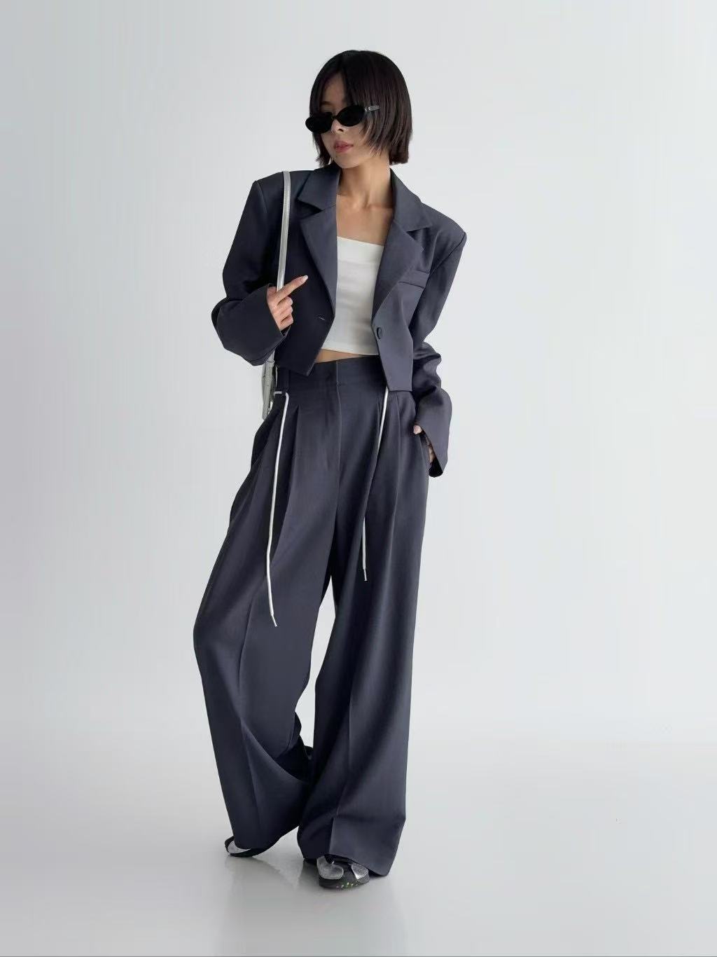 法式翻領單粒扣小西裝外套