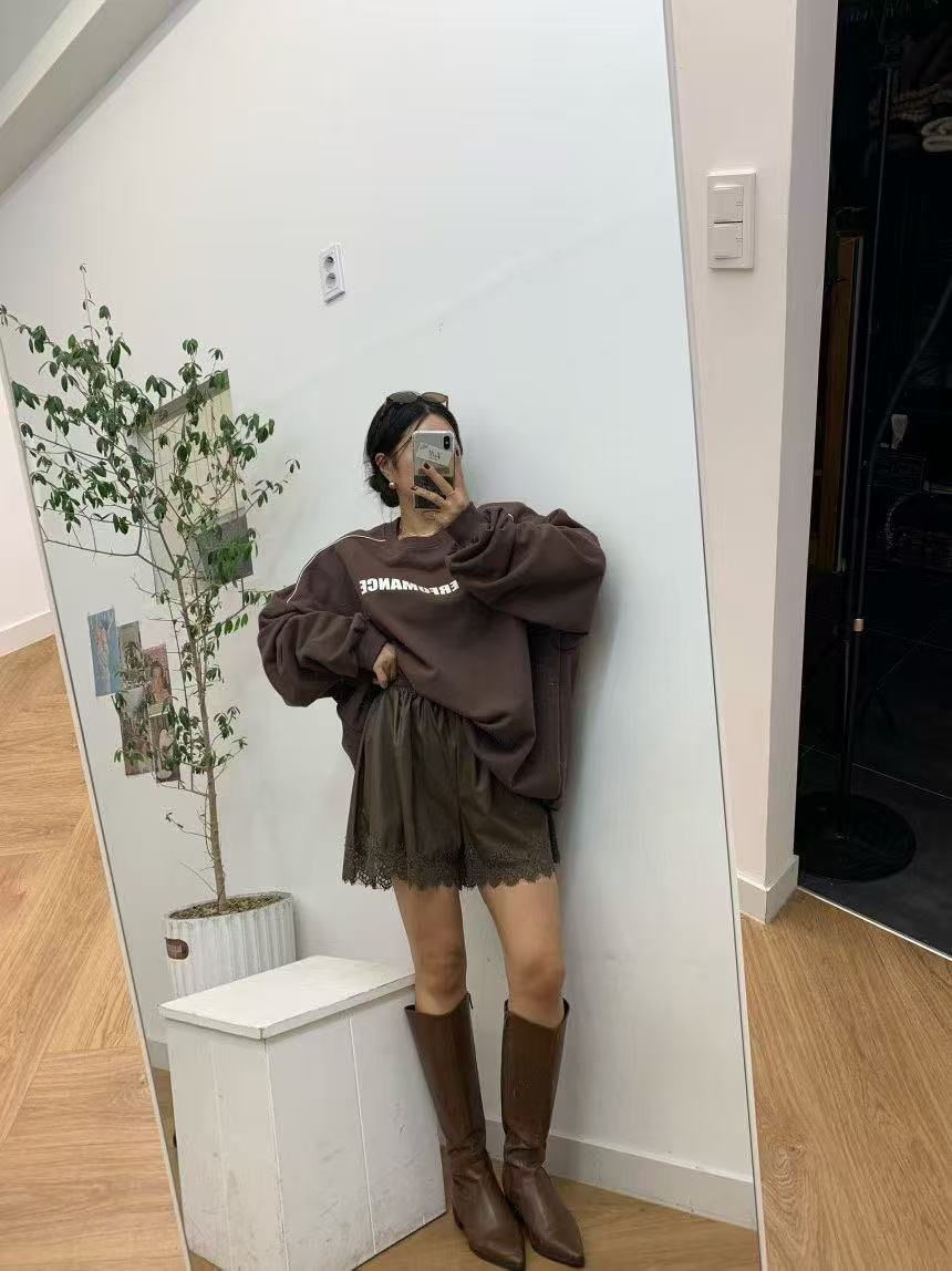 圓領字母印花寬鬆休閒衛衣