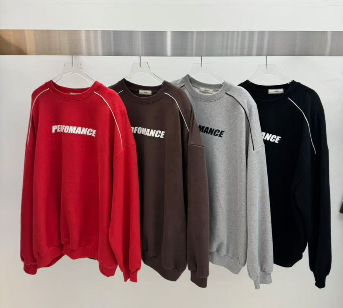 圓領字母印花寬鬆休閒衛衣