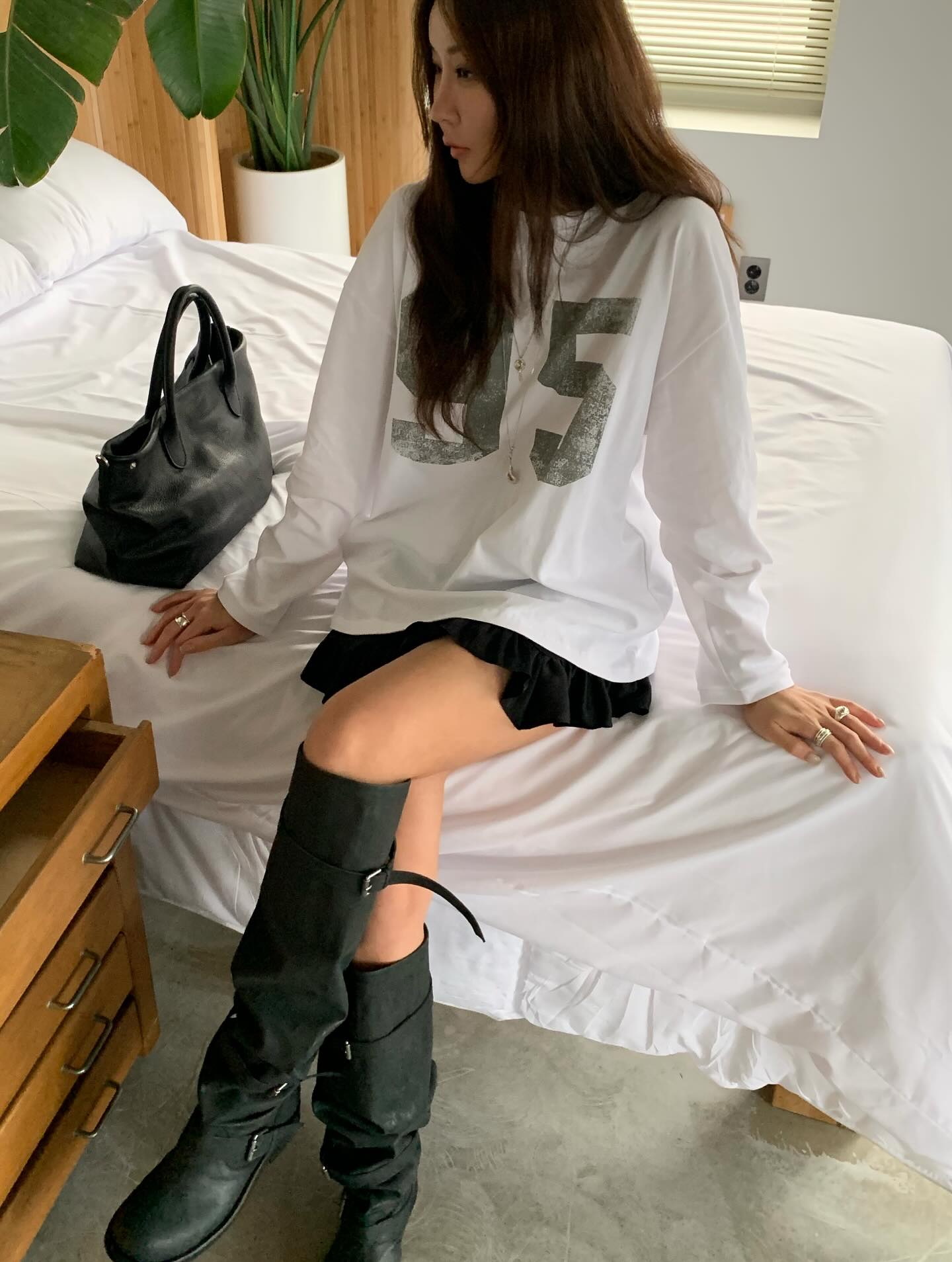 數字簡約百搭通勤長袖T卹