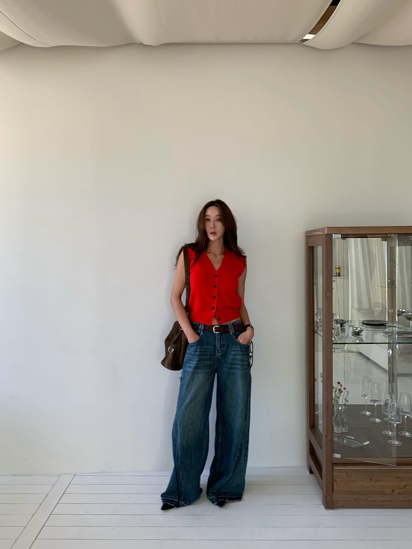 設計感百搭闊腿拖地牛仔長褲