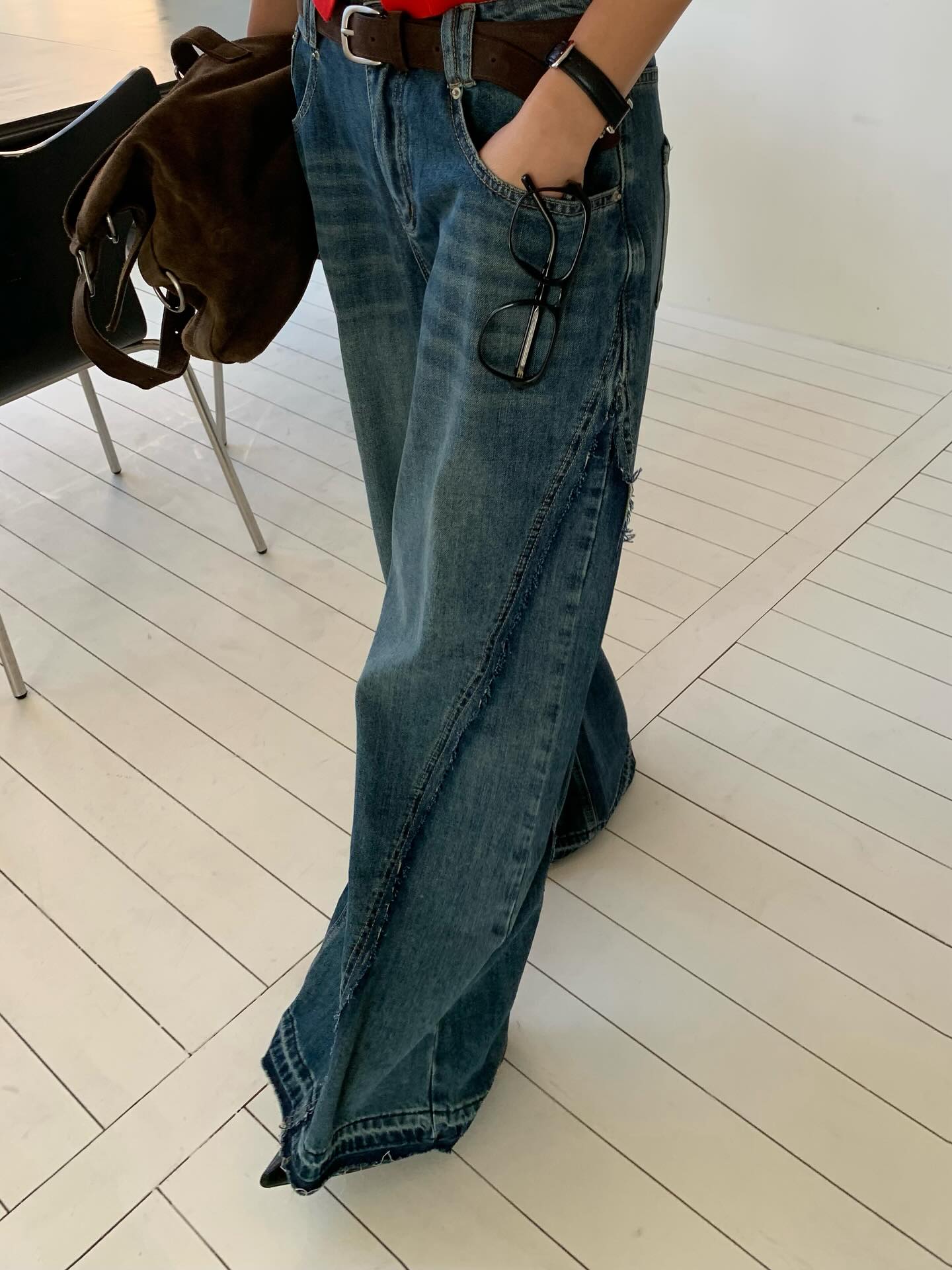 設計感百搭闊腿拖地牛仔長褲