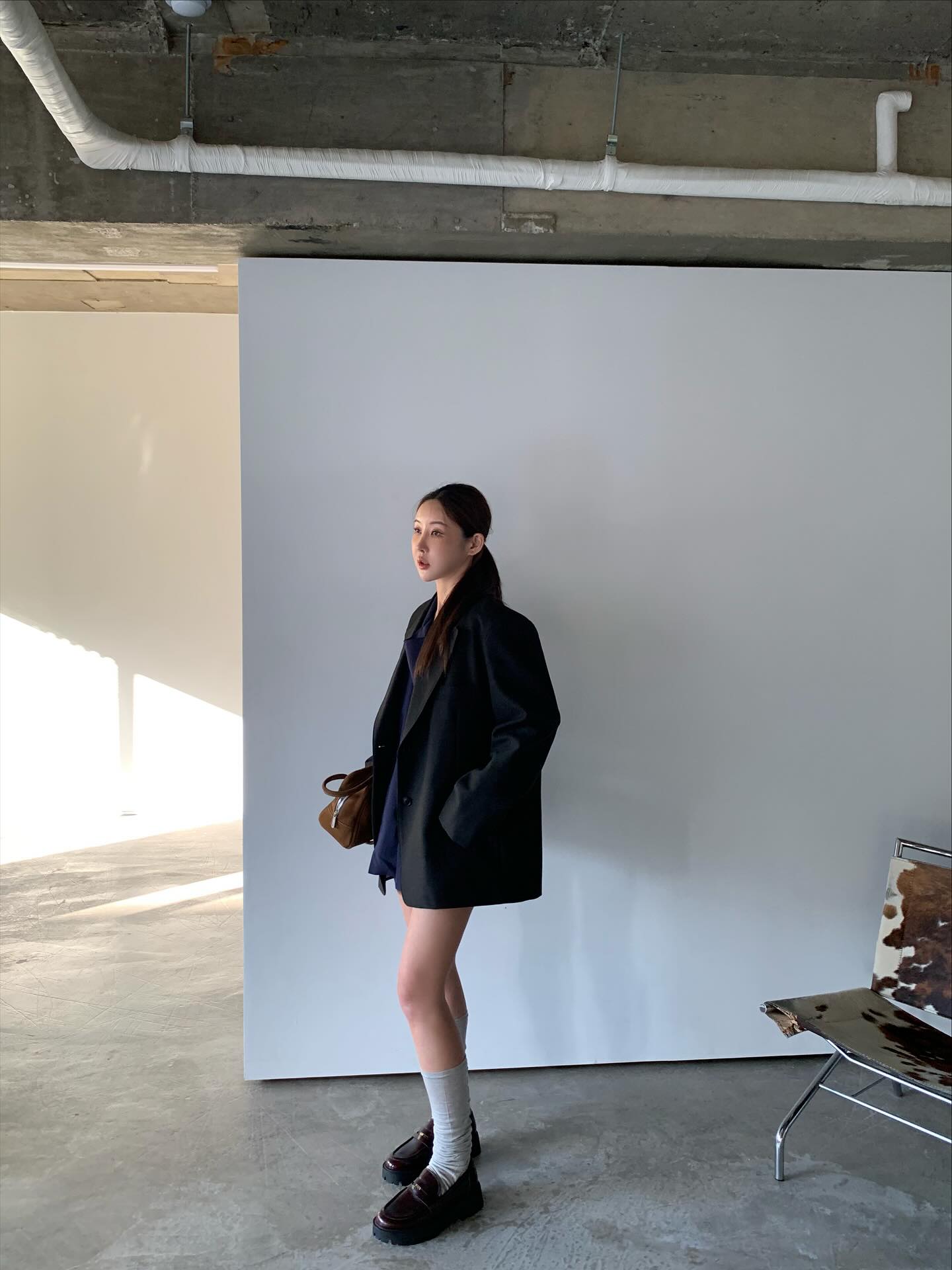 飄帶領設計感百搭純色上衣