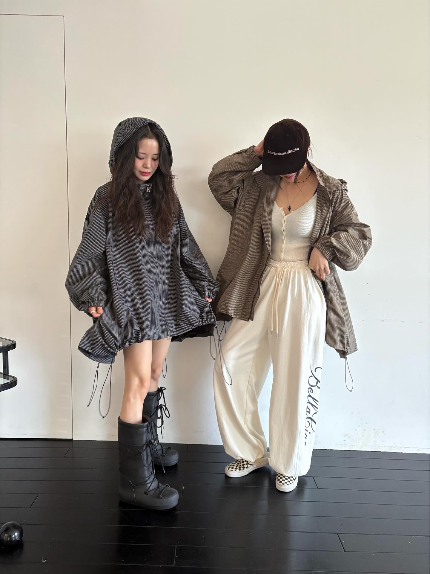 翻領拉鏈下擺抽繩寬鬆連帽薄外套