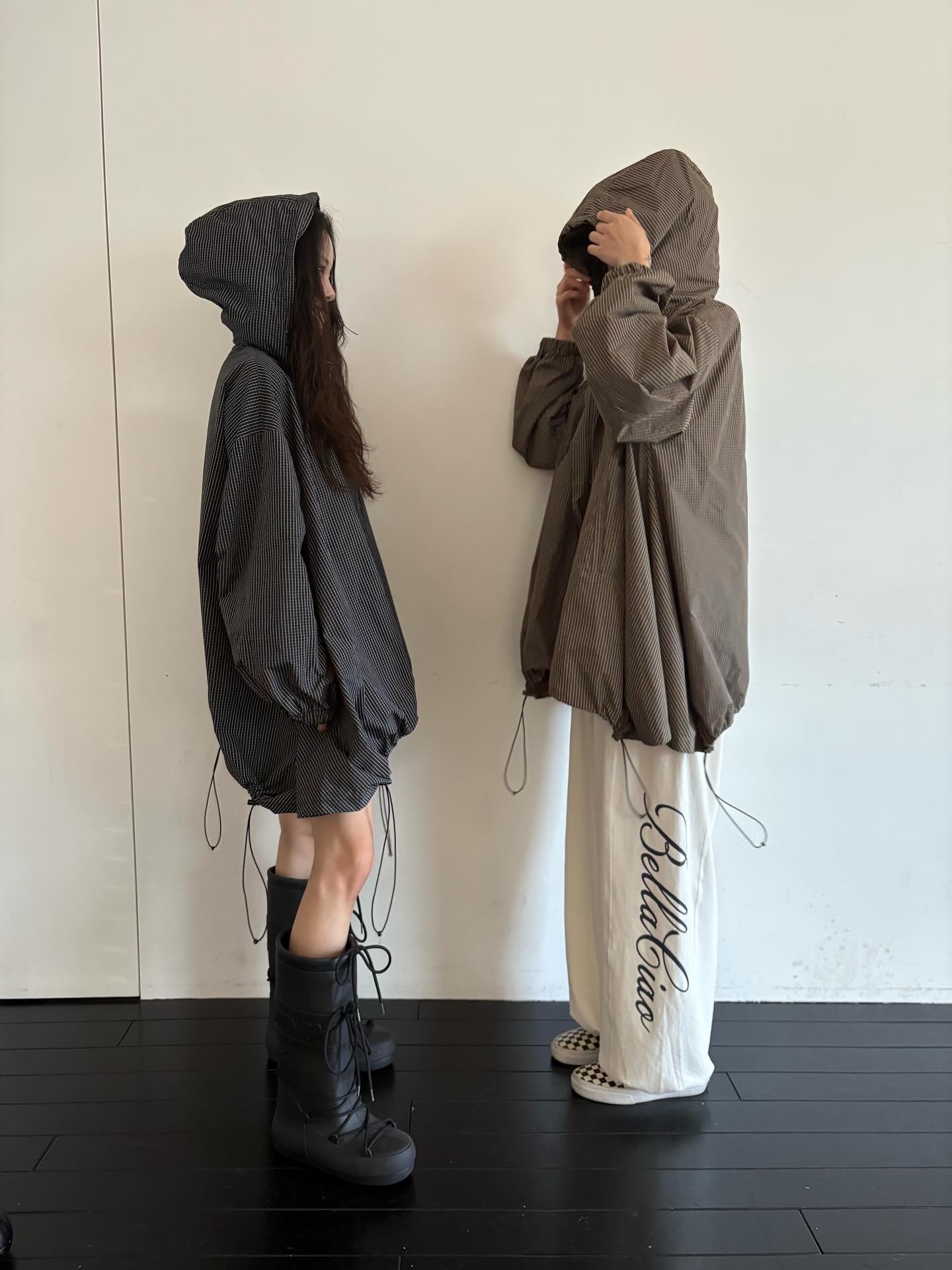 翻領拉鏈下擺抽繩寬鬆連帽薄外套