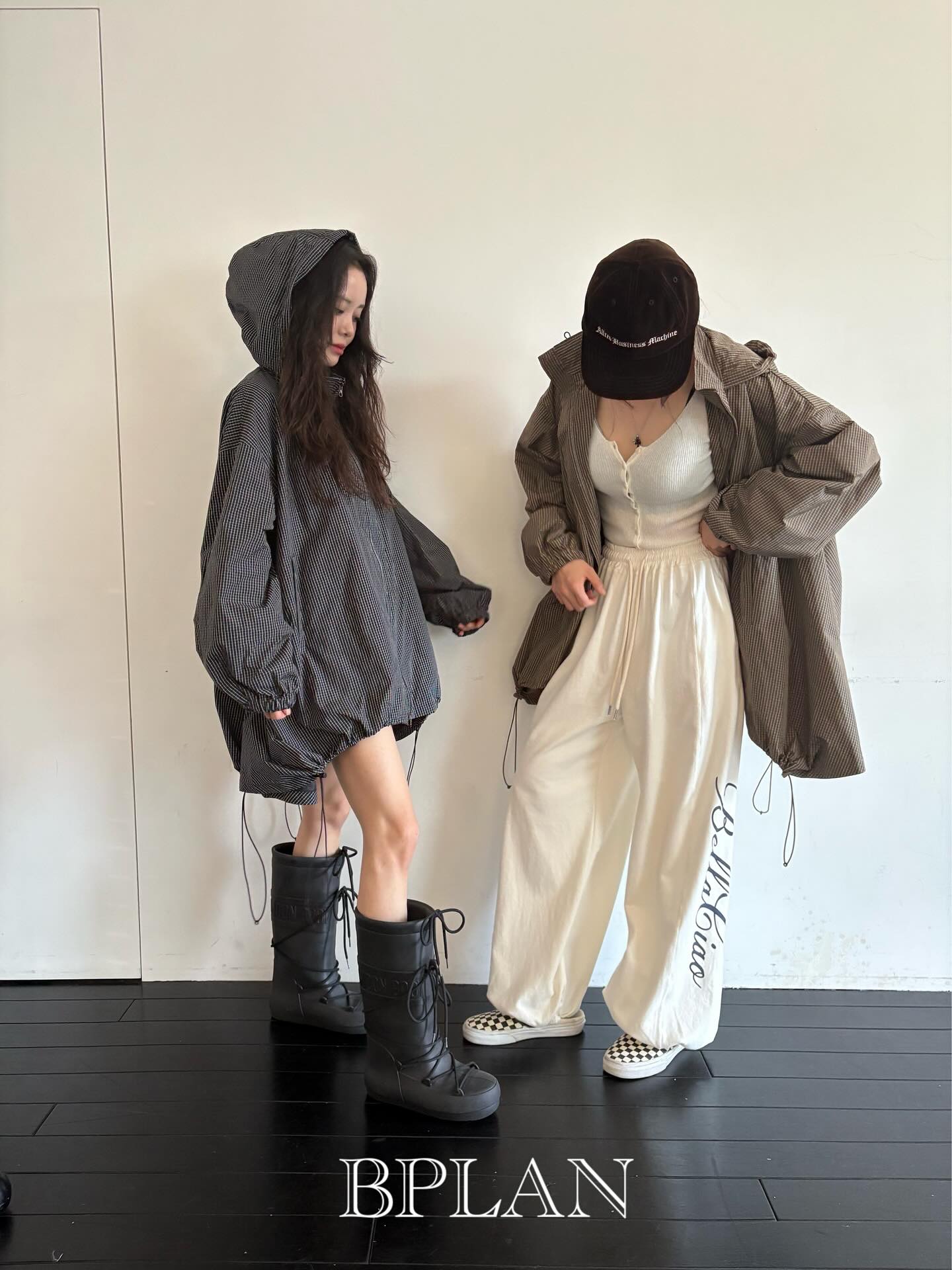 翻領拉鏈下擺抽繩寬鬆連帽薄外套