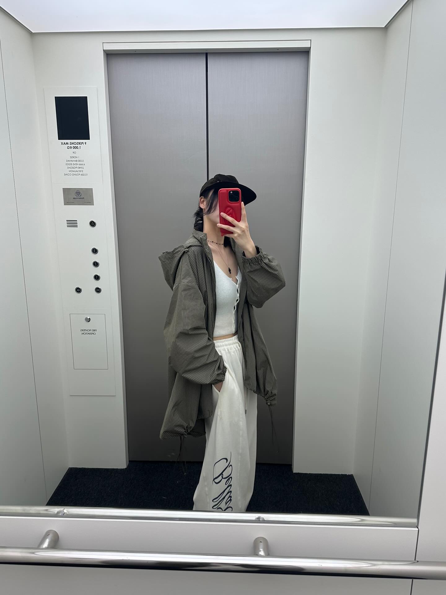 翻領拉鏈下擺抽繩寬鬆連帽薄外套