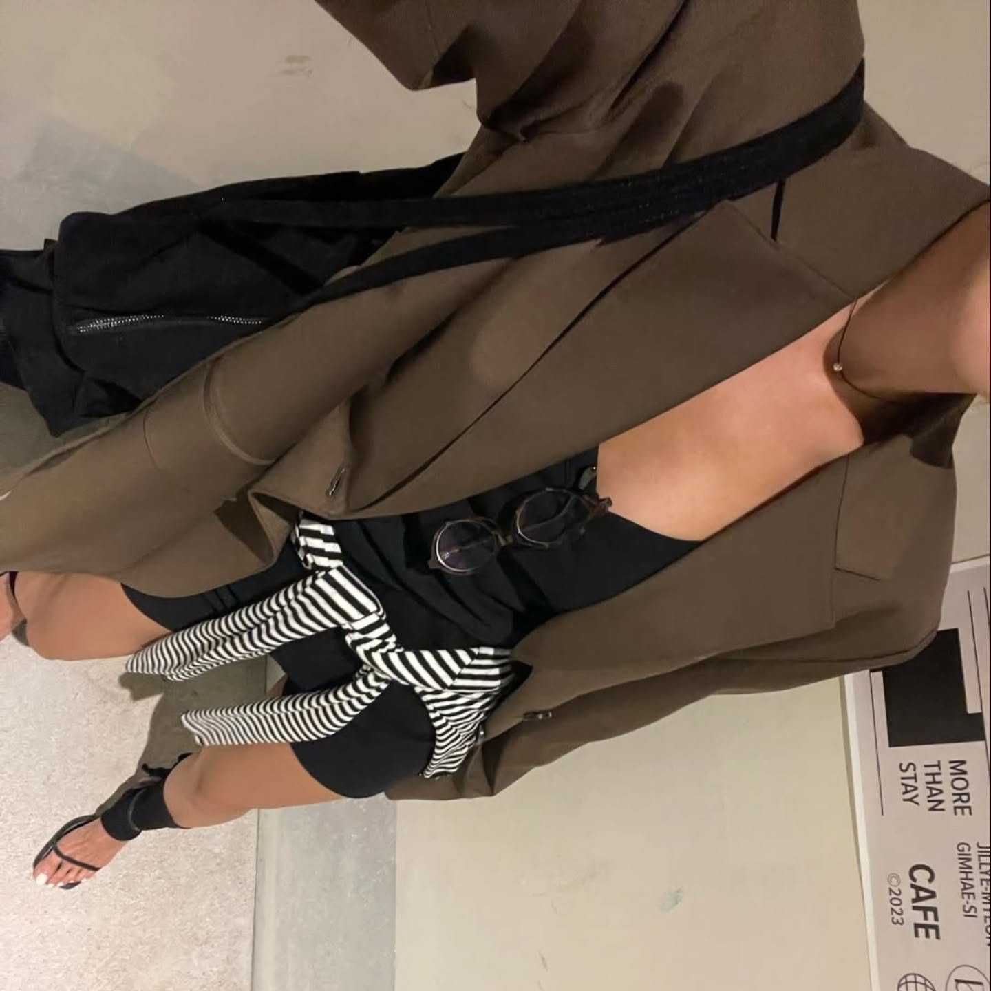 翻領綁帶中長款西裝外套