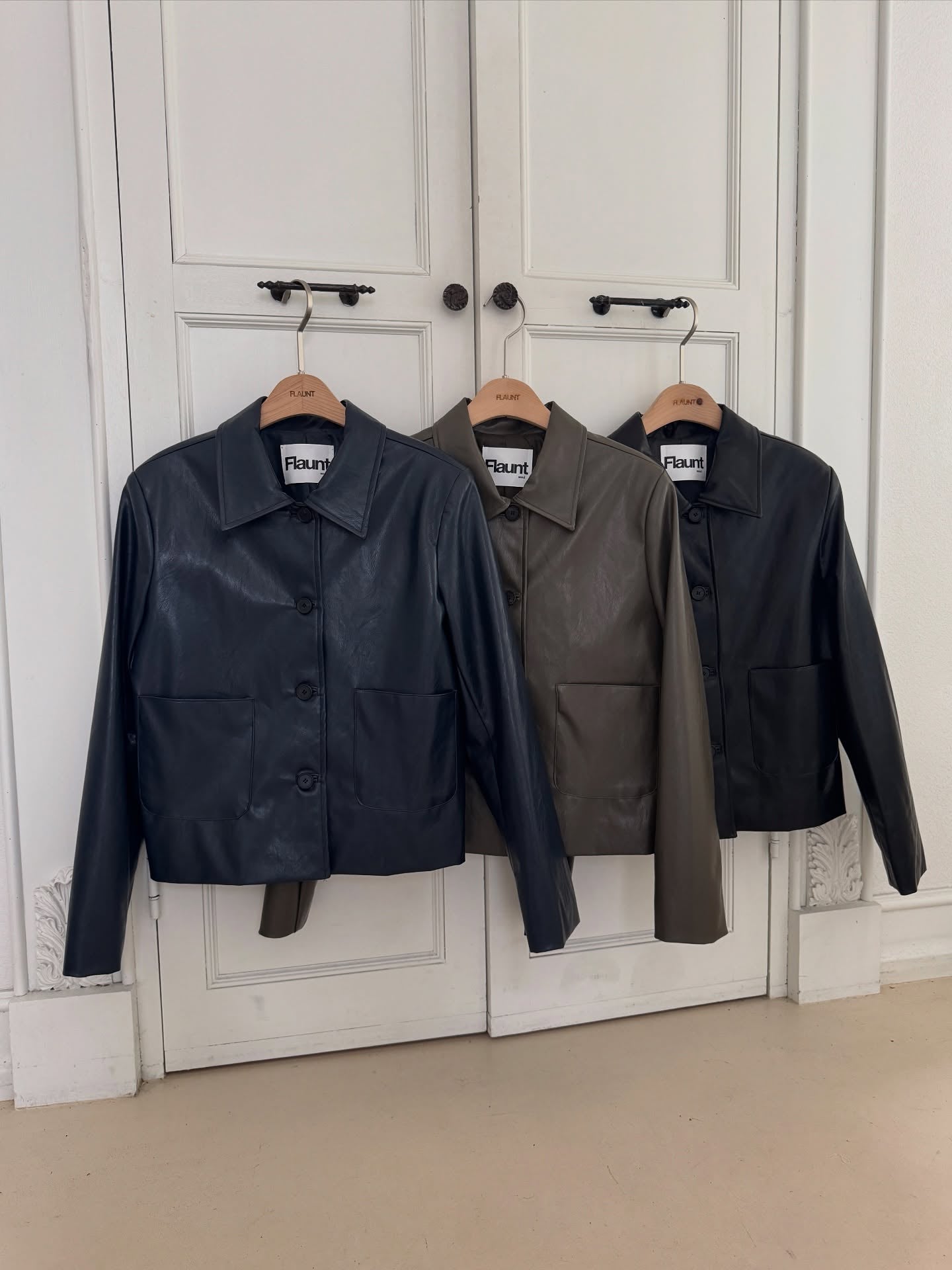 復古簡約氣質翻領短款皮衣外套