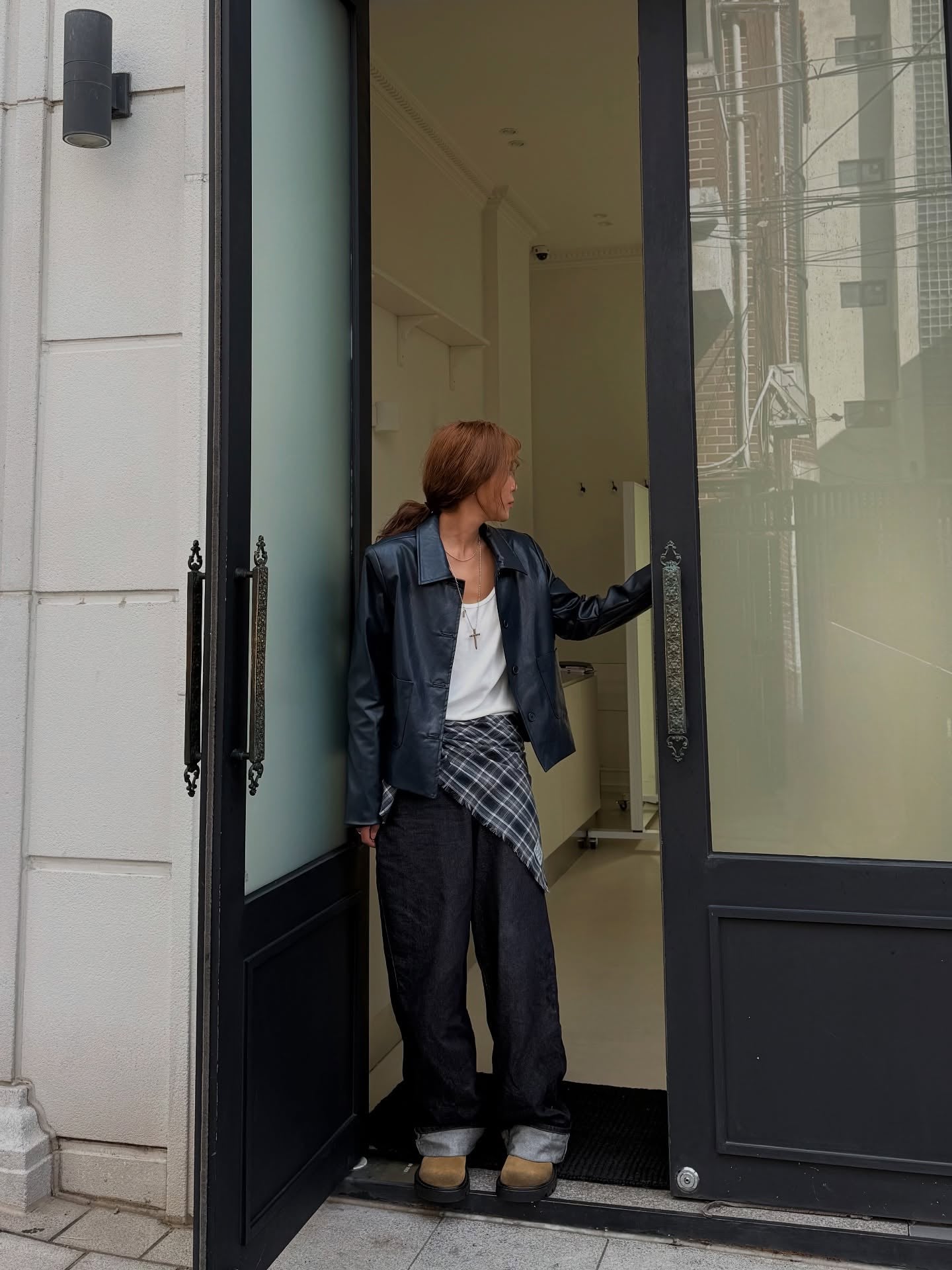 復古簡約氣質翻領短款皮衣外套