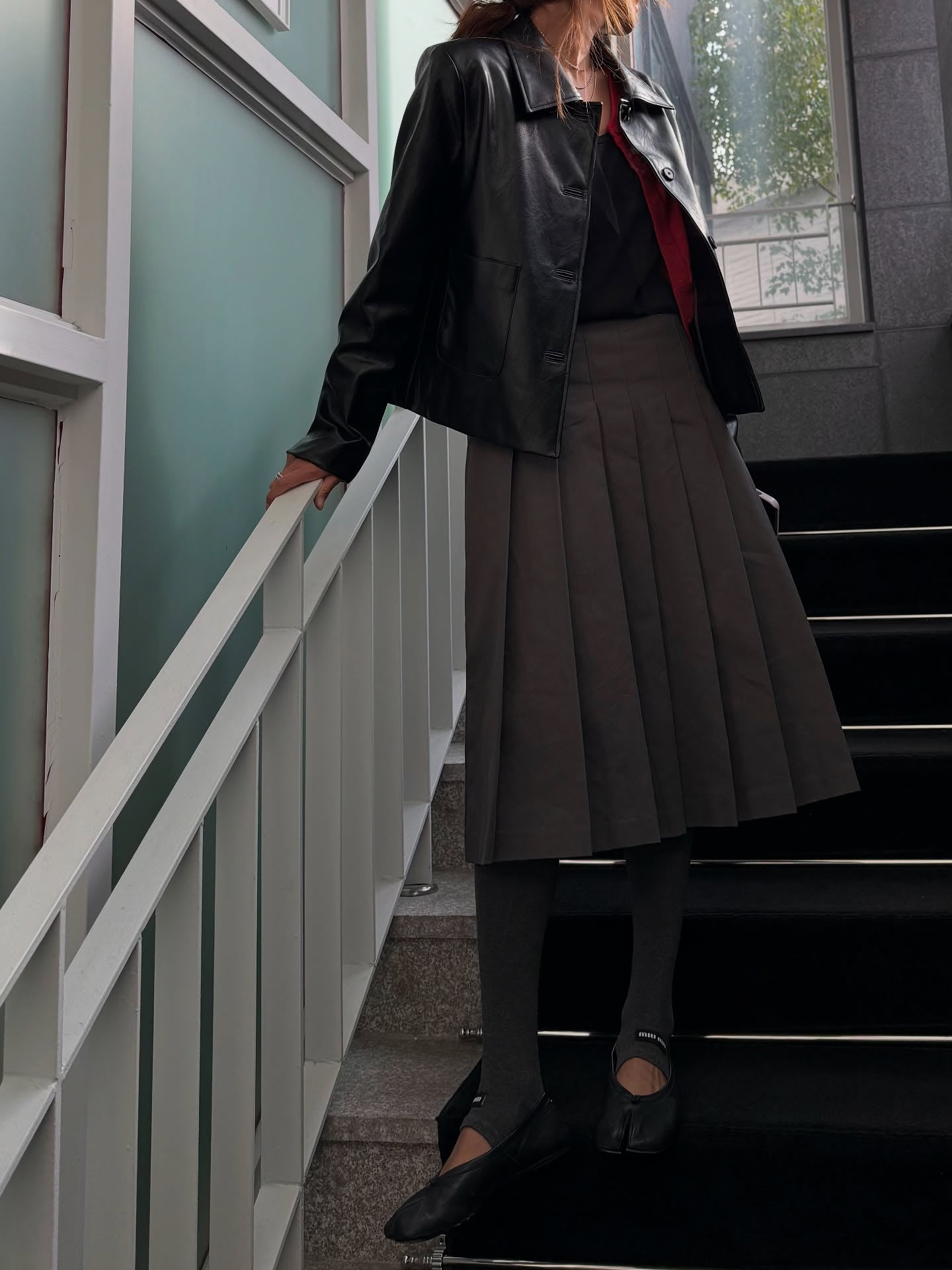 復古簡約氣質翻領短款皮衣外套