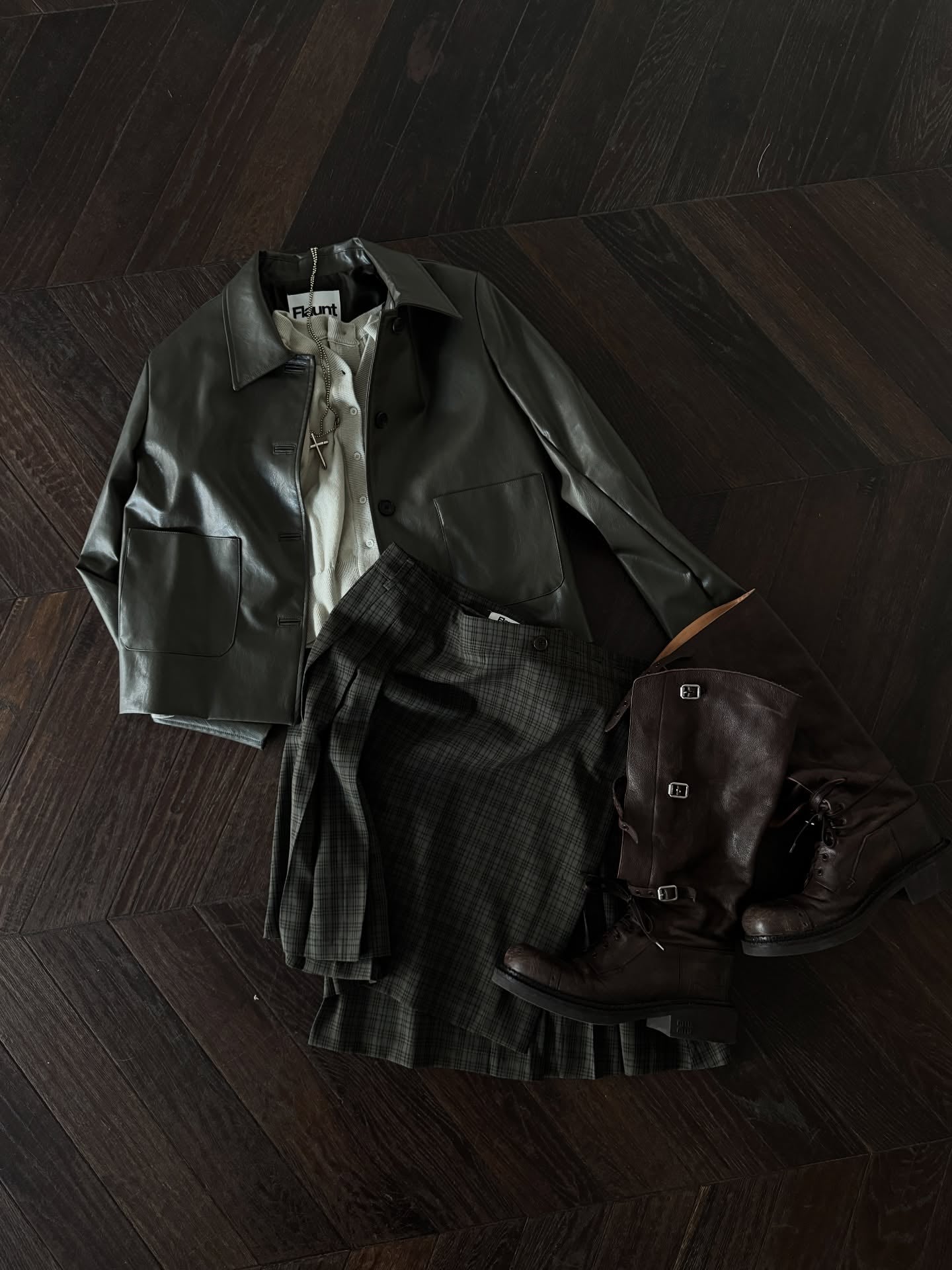 復古簡約氣質翻領短款皮衣外套