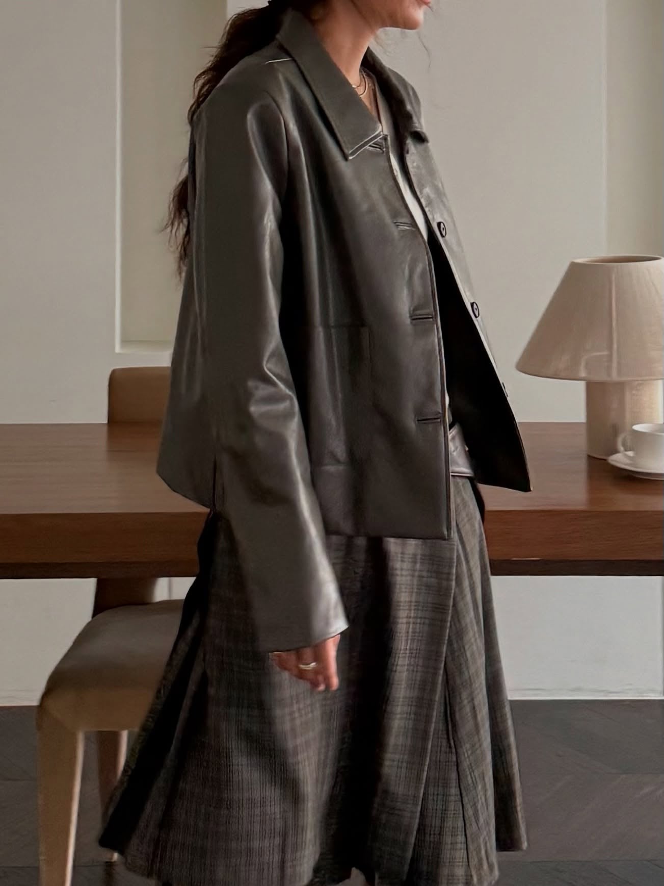 復古簡約氣質翻領短款皮衣外套