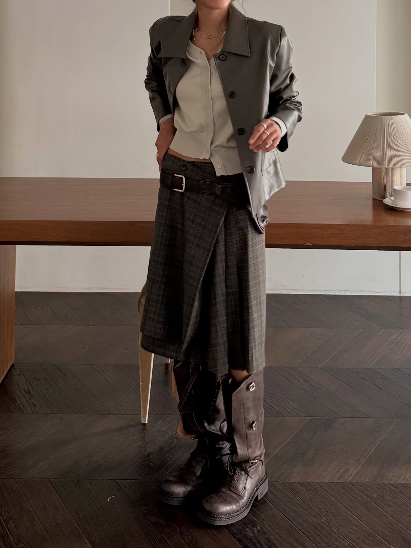 復古簡約氣質翻領短款皮衣外套