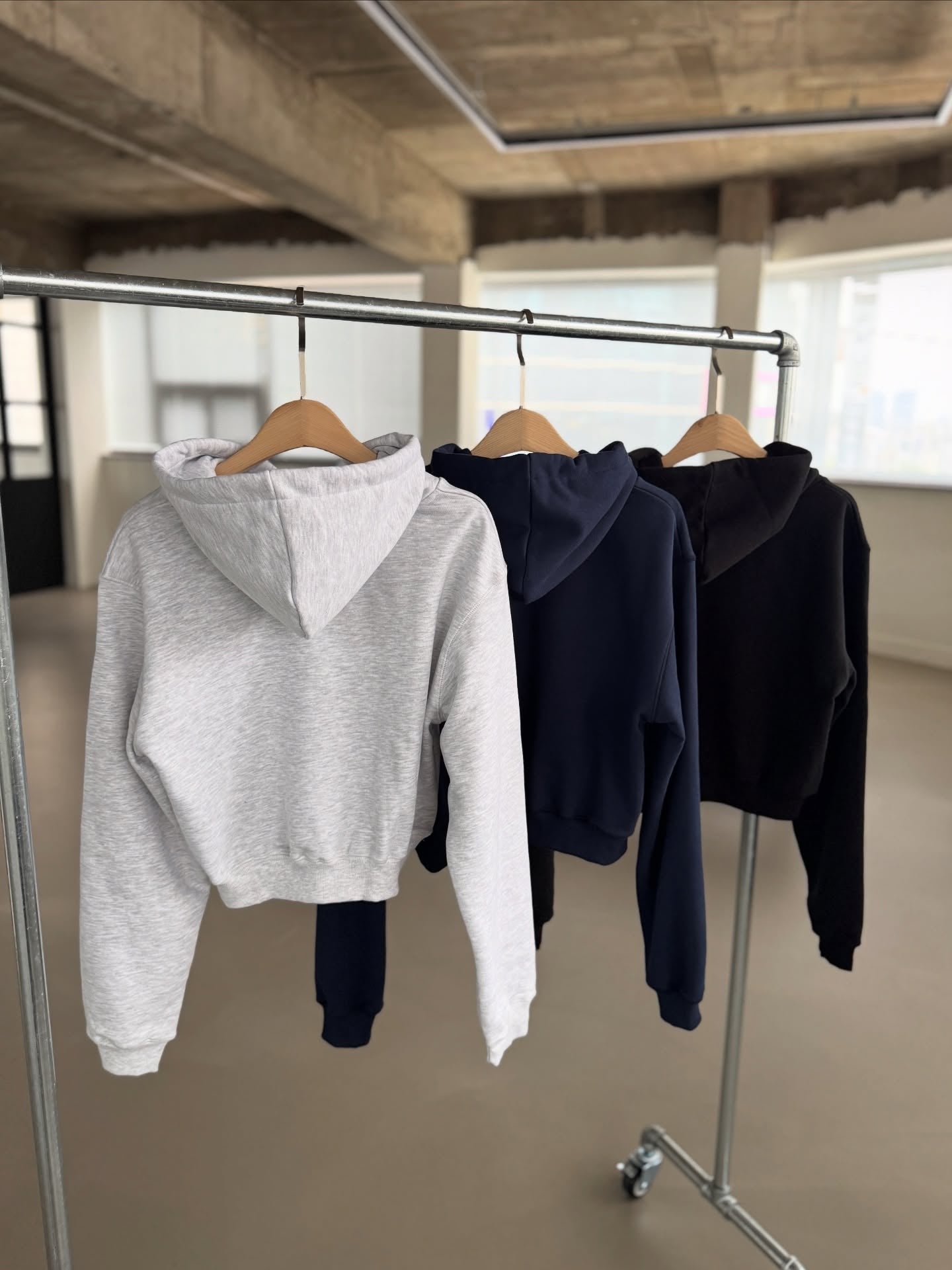 連帽抽繩潮版短衛衣