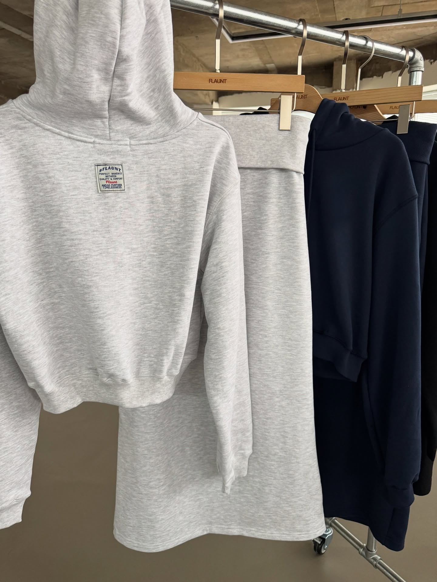 連帽抽繩潮版短衛衣