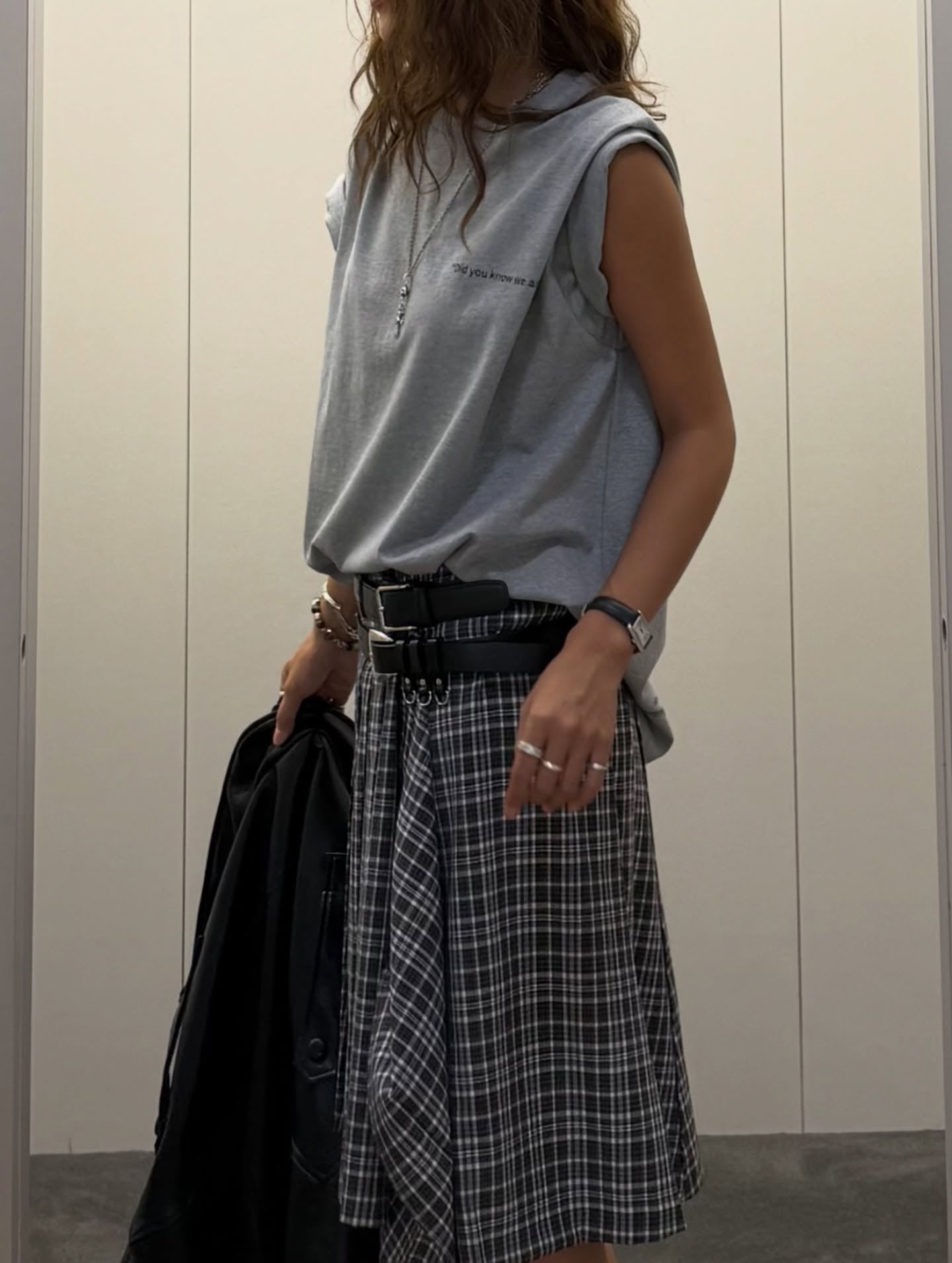 寬鬆顯瘦圓領小字母印花短袖T卹