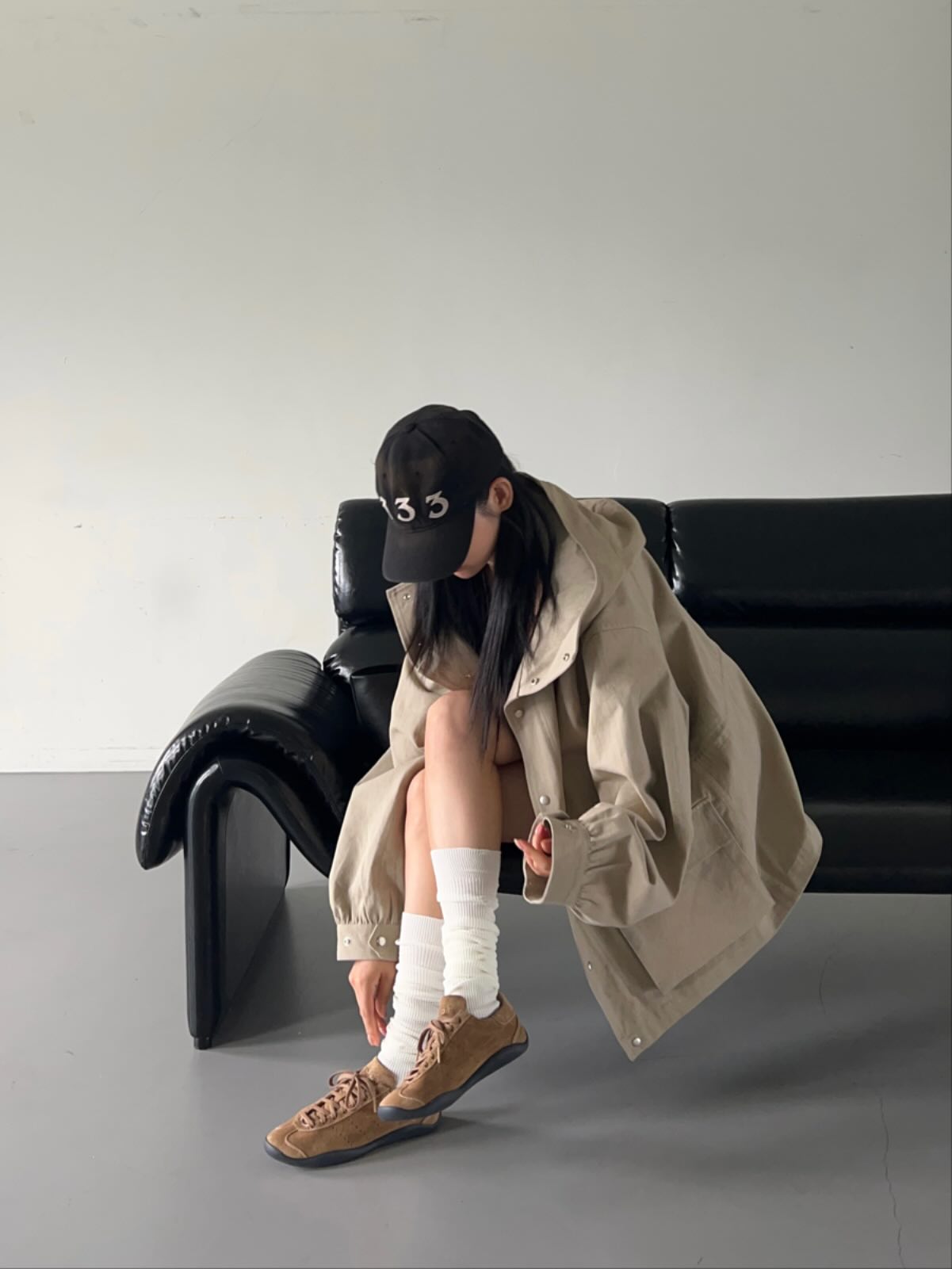 大口袋鬆緊腰連帽外套