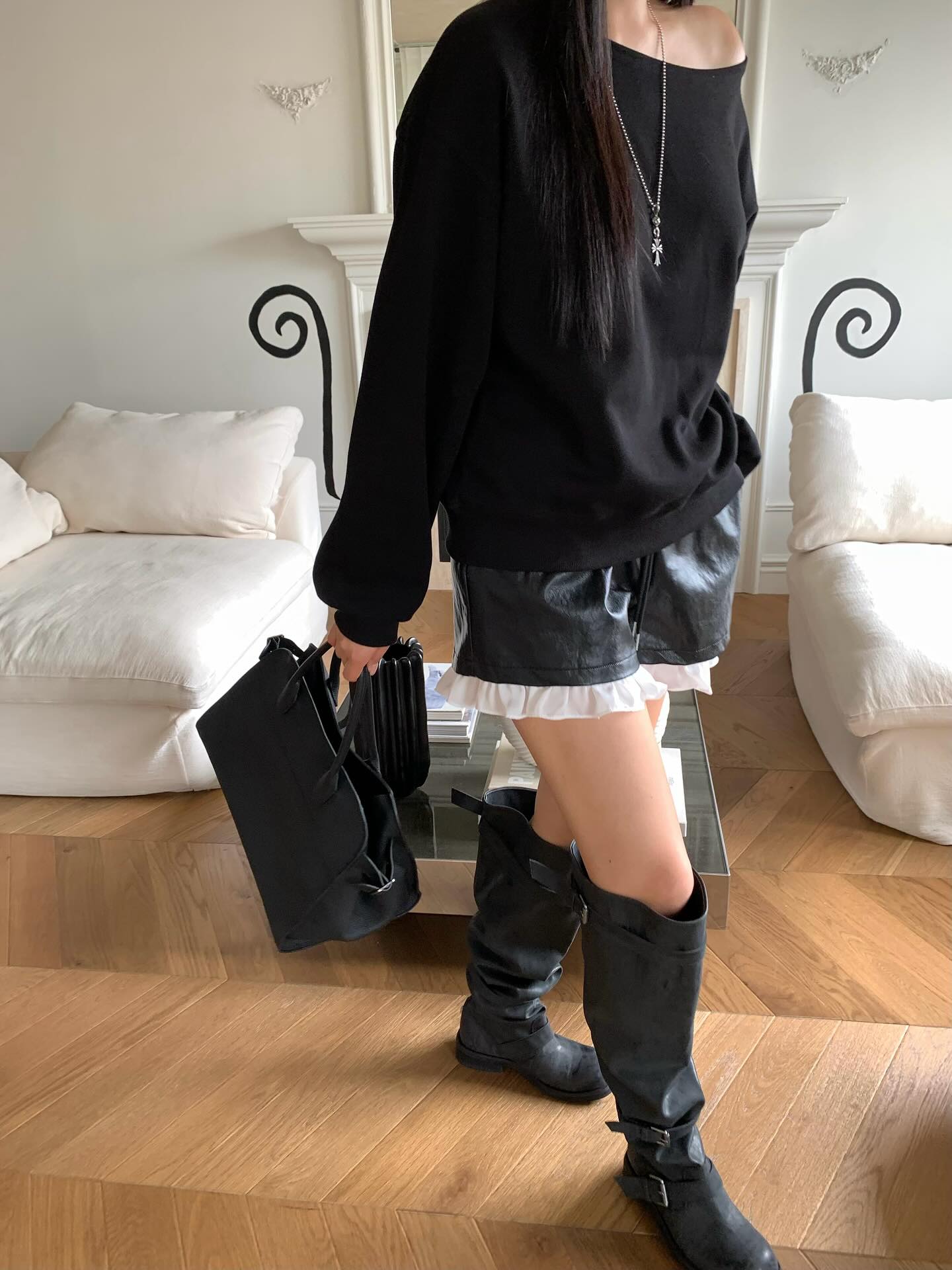 鬆緊腰抽繩設計感拼接網紗皮革短褲