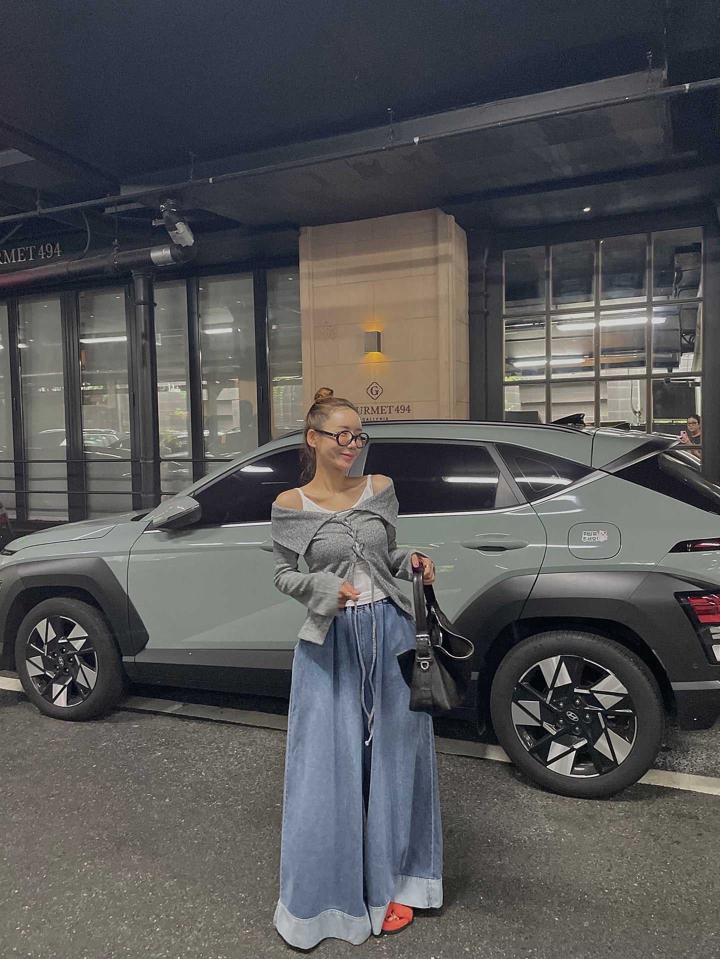 復古磨白鬆緊腰撞色拼接寬腿牛仔褲