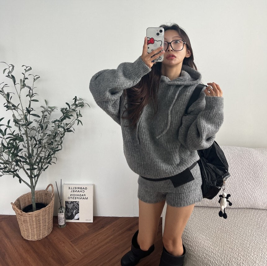 可愛減齡軟糯連帽毛衣