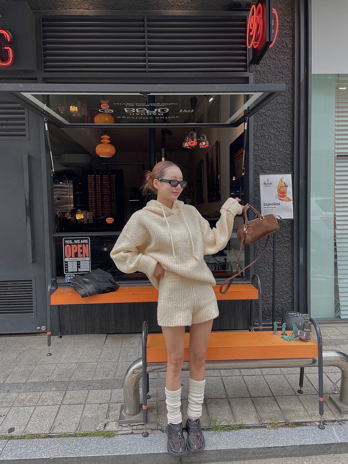 可愛減齡軟糯連帽毛衣