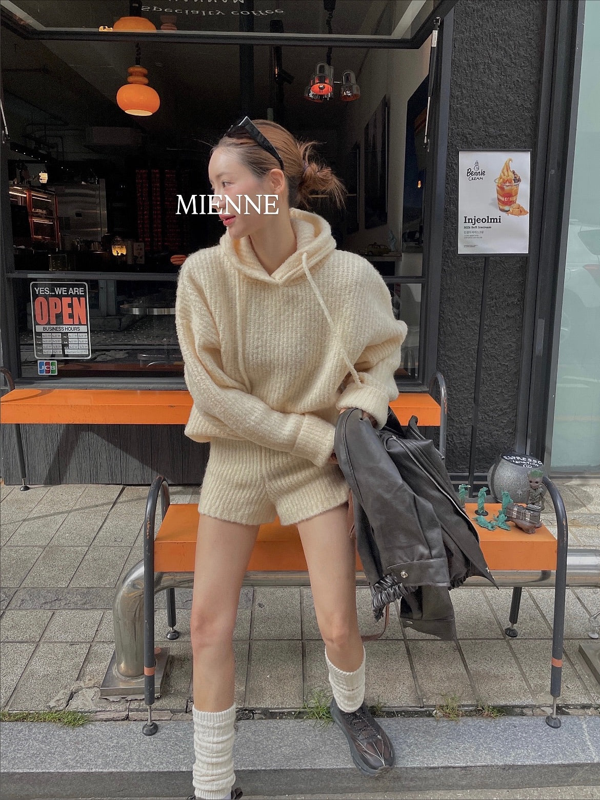 可愛減齡軟糯連帽毛衣