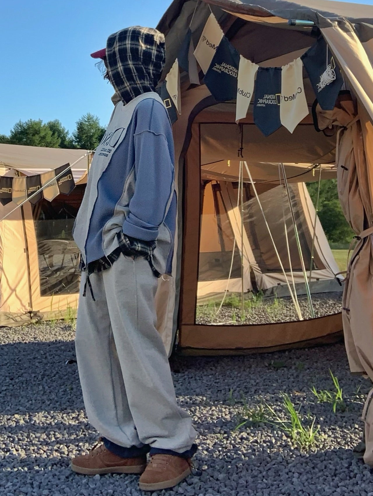 鬆緊腰抽繩撞色拼接休閒褲